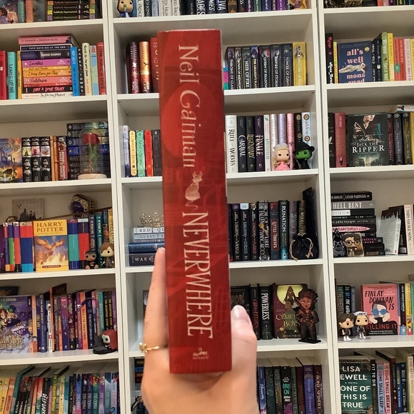 *BRAND NEW* Fantasy Book: Neverwhere by Neil Gaiman - Picture 2 of 4